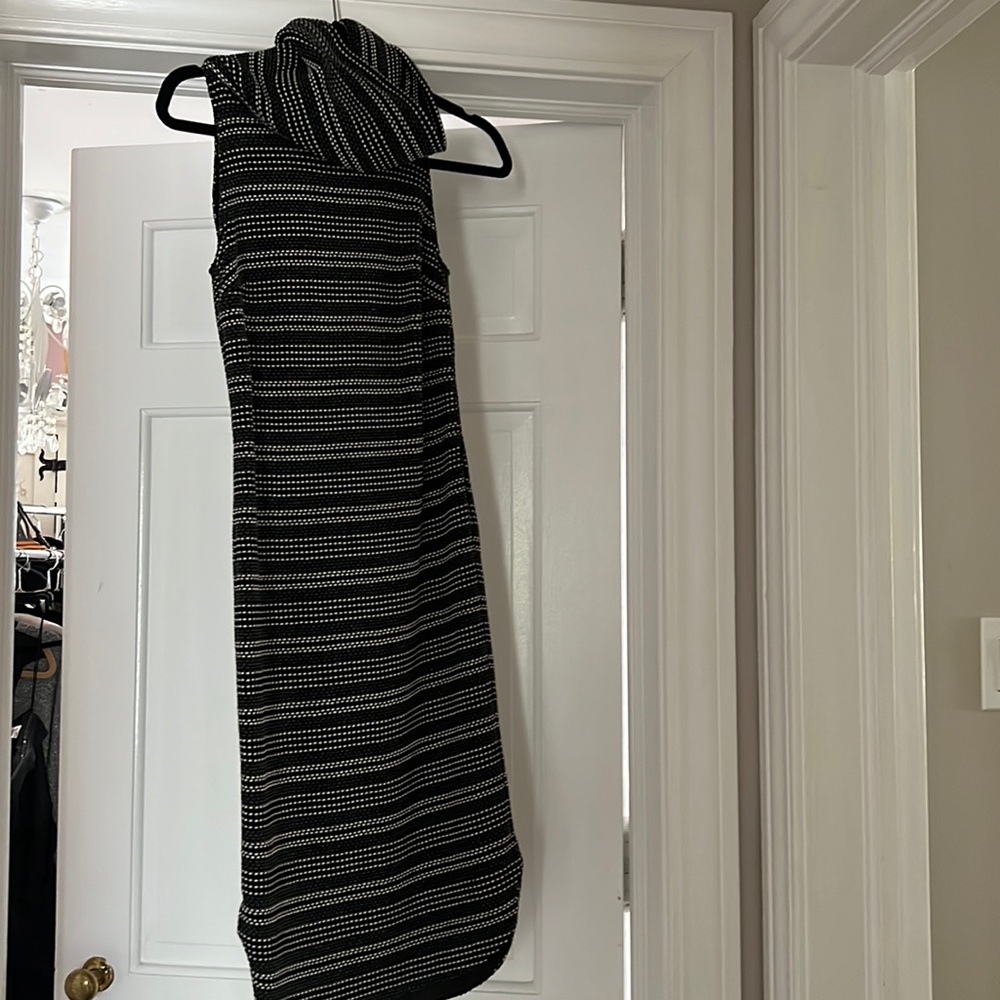 Intermix brand, black with white horizontal stripes. Never worn no tags